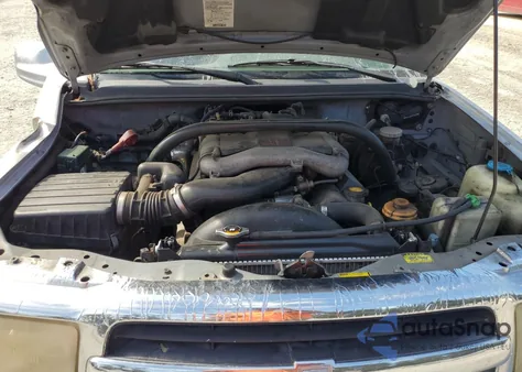 2001 Chevrolet Tracker Lt z USA, uszkodzony, nr VIN 2CNBJ634716926102